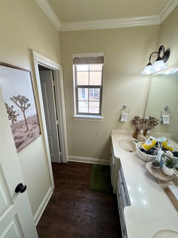 1005 Fawn Holw, Bossier City, LA 71111