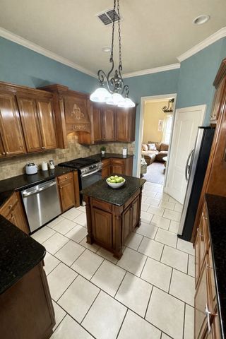 1005 Fawn Holw, Bossier City, LA 71111