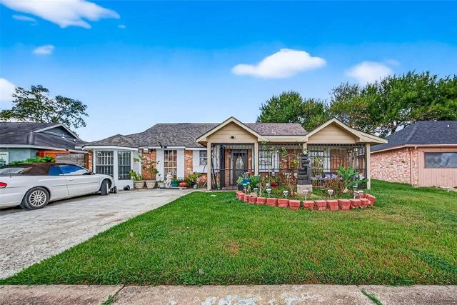 5006 Ridge Creek Circle, Houston, TX 77053