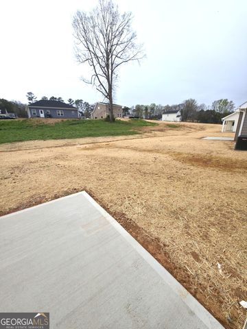 115 Charlotte Drive, Statham, GA 30666