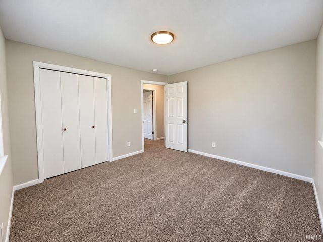 18502 Victoria Drive, Goshen, IN 46526