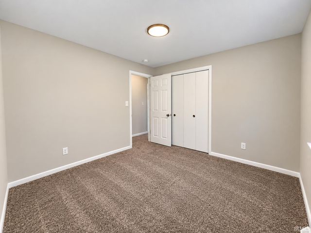 18502 Victoria Drive, Goshen, IN 46526