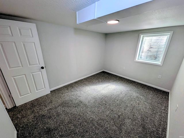 18502 Victoria Drive, Goshen, IN 46526
