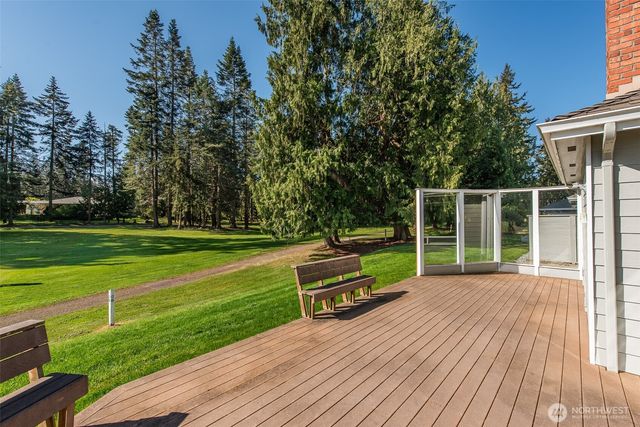 292 Foursome Drive, Sequim, WA 98382
