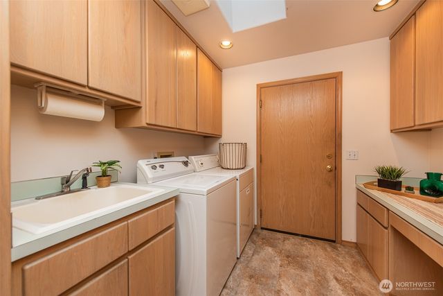 292 Foursome Drive, Sequim, WA 98382