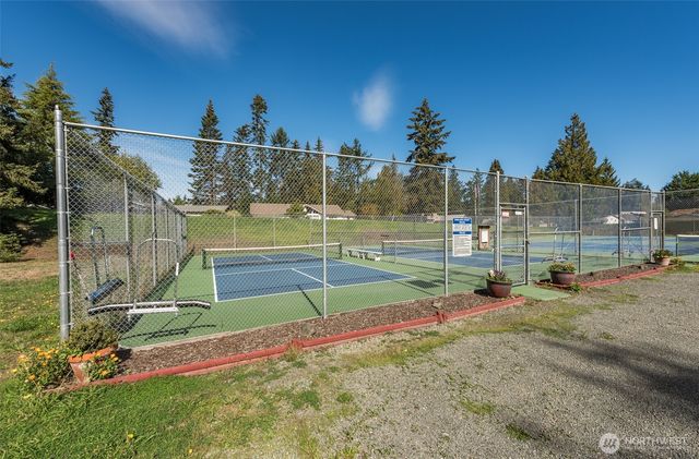 292 Foursome Drive, Sequim, WA 98382