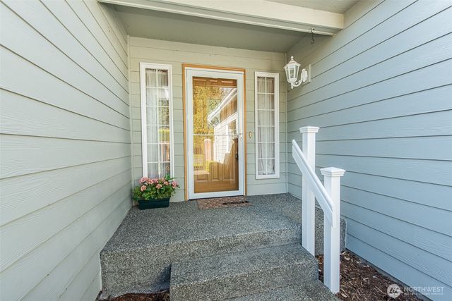 292 Foursome Drive, Sequim, WA 98382