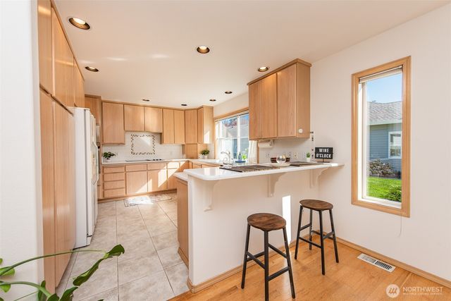 292 Foursome Drive, Sequim, WA 98382