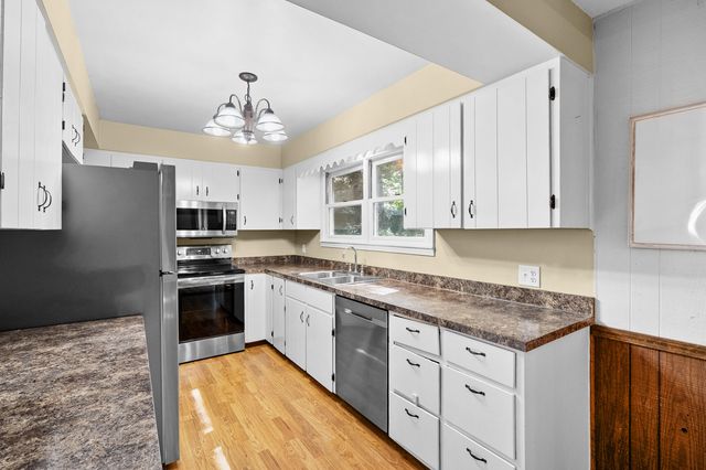 7423 Ravine Road, Alamo Twp, MI 49009