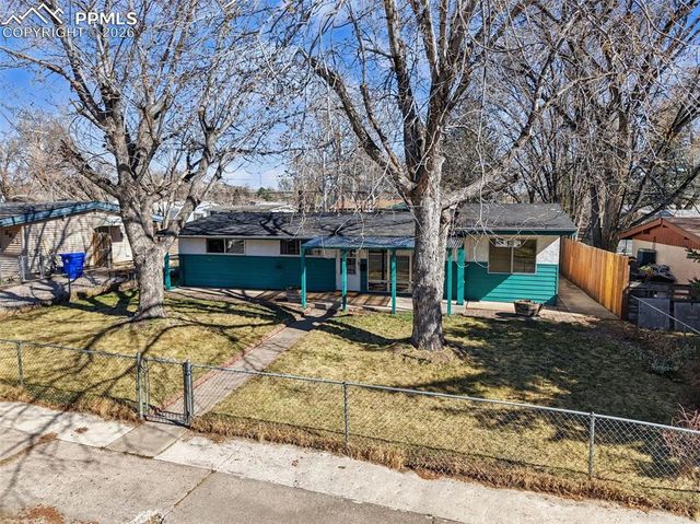 3219 Pennsylvania Avenue, Colorado Springs, CO 80907