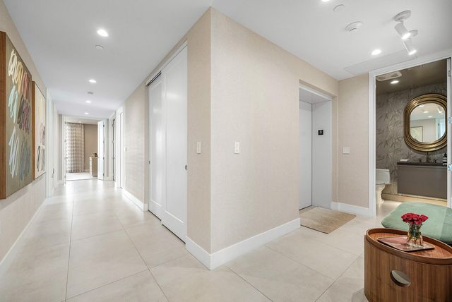 475 E ROYAL PALM Road 306, Boca Raton, FL 33432