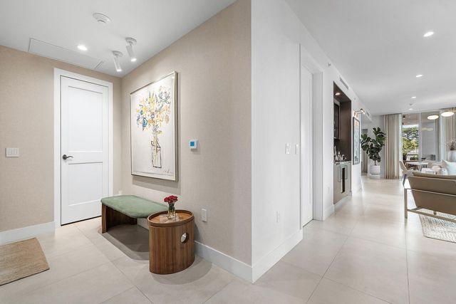 475 E ROYAL PALM Road 306, Boca Raton, FL 33432