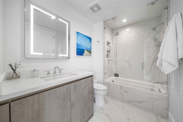 475 E ROYAL PALM Road 306, Boca Raton, FL 33432