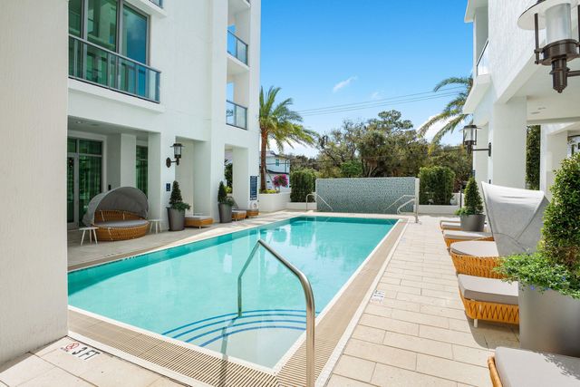 475 E ROYAL PALM Road 306, Boca Raton, FL 33432