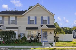 46 GRANT LN, Berlin, NJ 08009