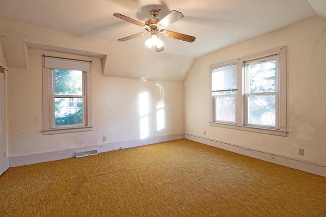 357 W Monroe Street, Spring Green, WI 53588