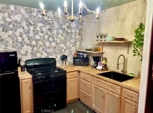 33064 Arrowbear, Running Springs, CA 92382
