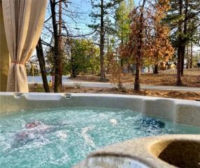 33064 Arrowbear, Running Springs, CA 92382