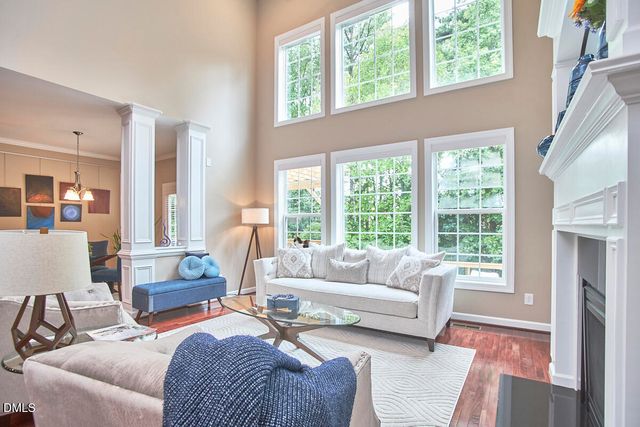 2106 Hemlock Hill Drive, Durham, NC 27703