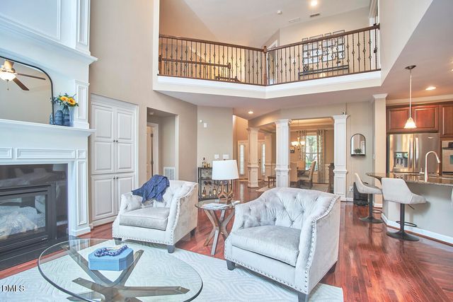 2106 Hemlock Hill Drive, Durham, NC 27703