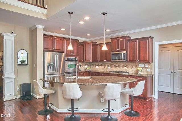 2106 Hemlock Hill Drive, Durham, NC 27703