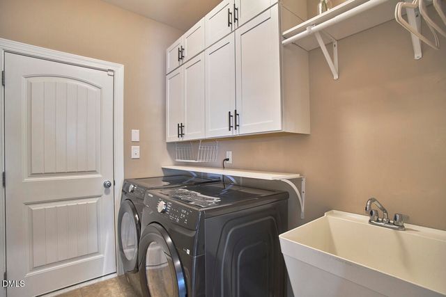 2106 Hemlock Hill Drive, Durham, NC 27703