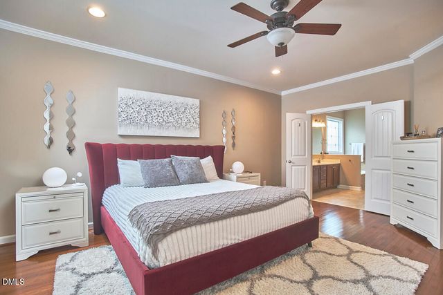 2106 Hemlock Hill Drive, Durham, NC 27703