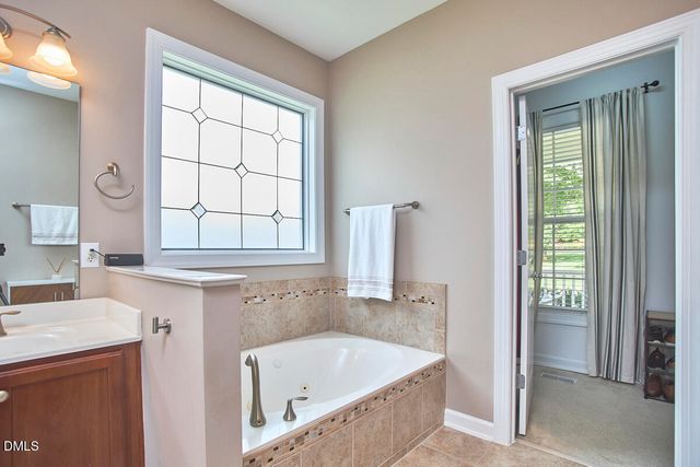 2106 Hemlock Hill Drive, Durham, NC 27703