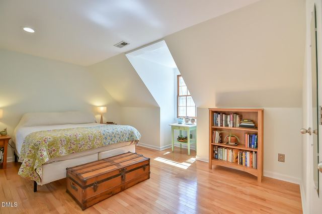 1423 Indian Camp Road, Chapel Hill, NC 27516