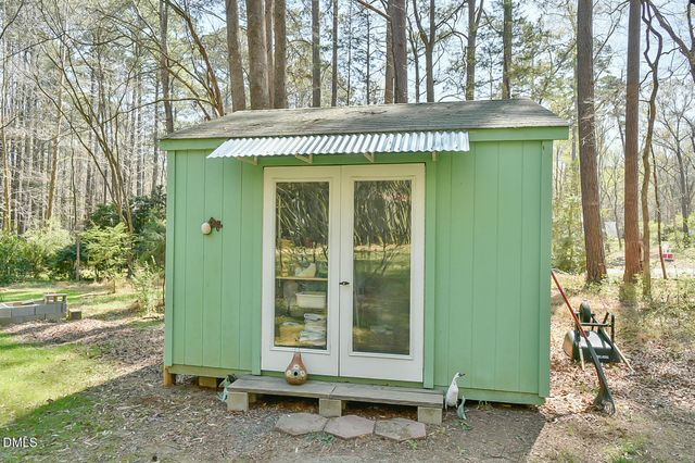 1423 Indian Camp Road, Chapel Hill, NC 27516