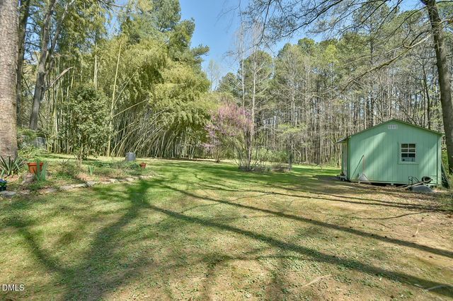 1423 Indian Camp Road, Chapel Hill, NC 27516