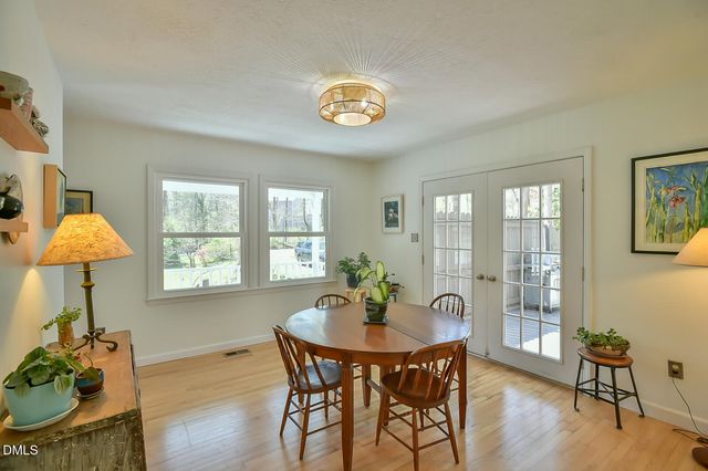 1423 Indian Camp Road, Chapel Hill, NC 27516