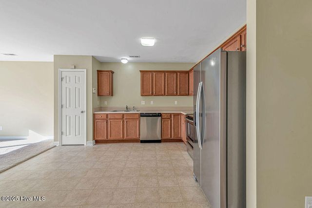 188 Pine Hollow Road, Holly Ridge, NC 28445