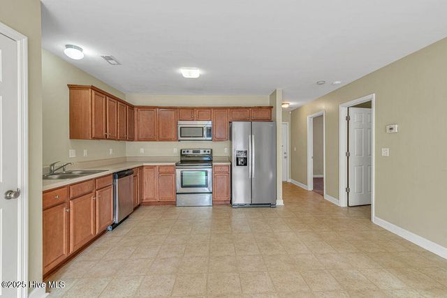 188 Pine Hollow Road, Holly Ridge, NC 28445