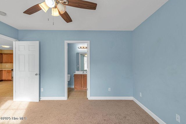 188 Pine Hollow Road, Holly Ridge, NC 28445