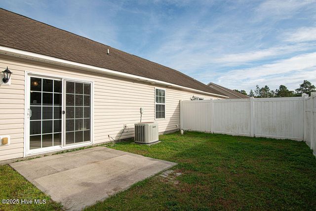 188 Pine Hollow Road, Holly Ridge, NC 28445