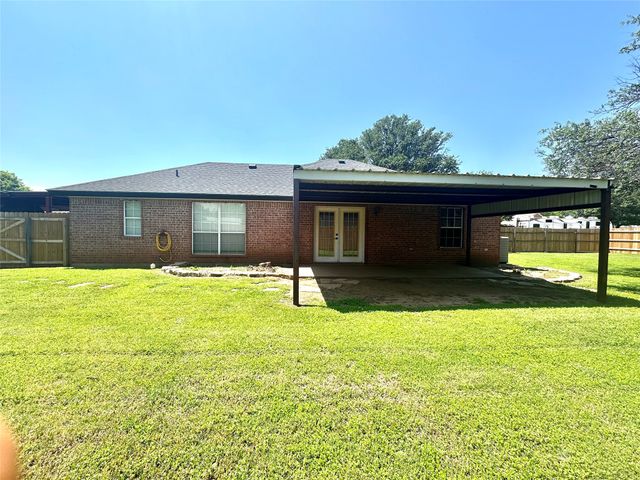 717 Groves Road, Tuscola, TX 79562
