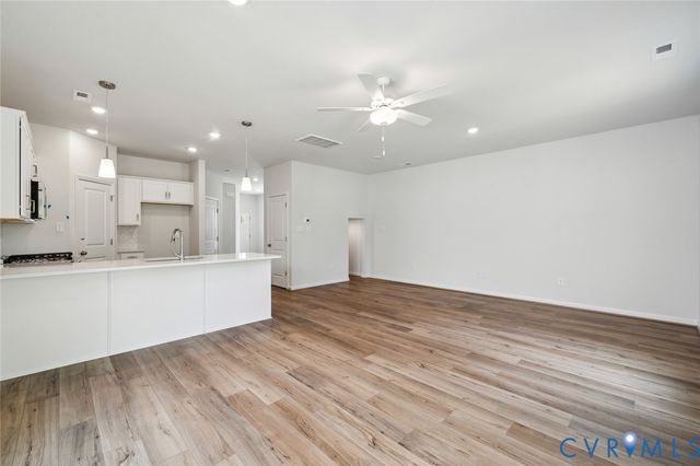 6476 Lila Crest Ln, Chesterfield, VA 23112