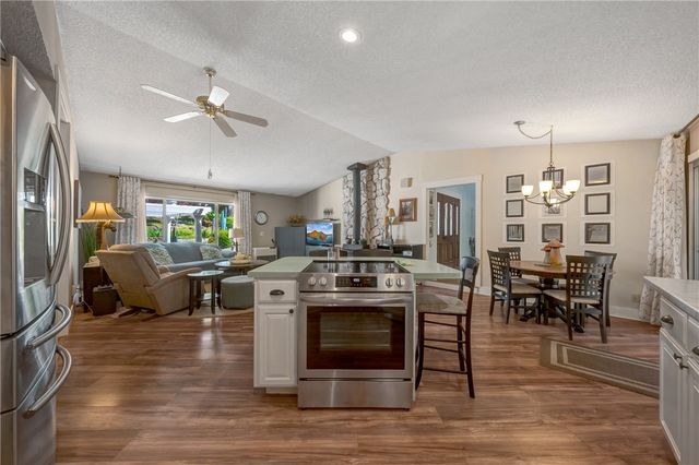 16675 Mountain View Drive, Cobb, CA 95426
