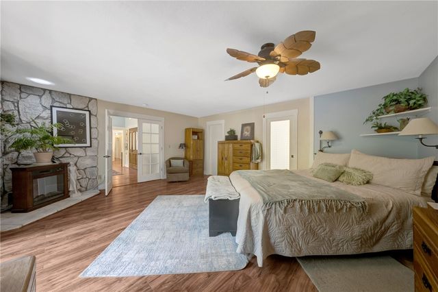 16675 Mountain View Drive, Cobb, CA 95426