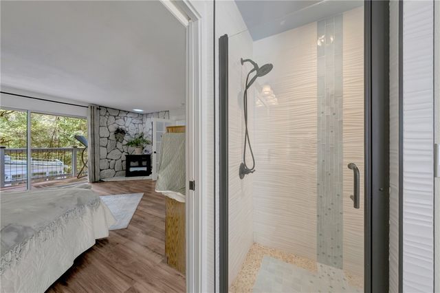 16675 Mountain View Drive, Cobb, CA 95426