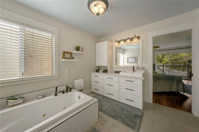 16675 Mountain View Drive, Cobb, CA 95426
