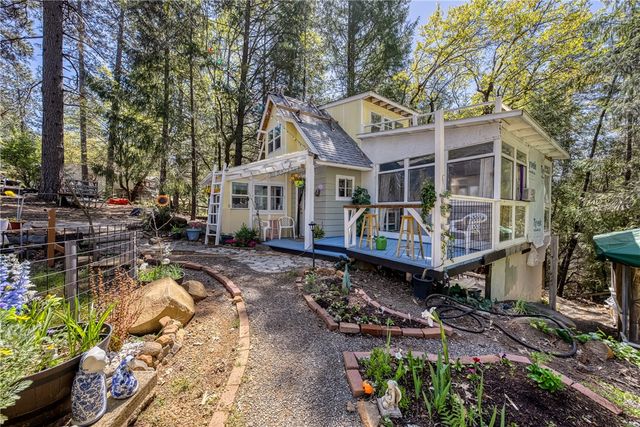 16675 Mountain View Drive, Cobb, CA 95426