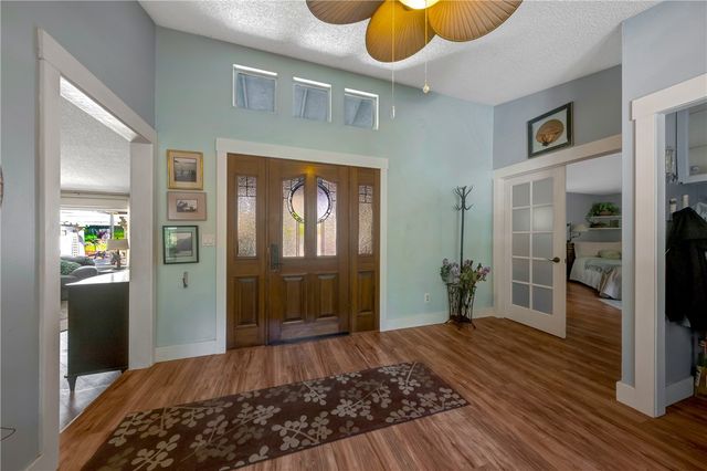 16675 Mountain View Drive, Cobb, CA 95426
