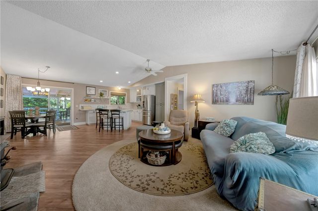 16675 Mountain View Drive, Cobb, CA 95426