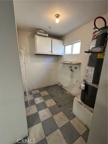 21041 Gault C, Canoga Park (los Angeles), CA 91303