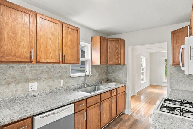 3746 Russell Avenue N, Minneapolis, MN 55412