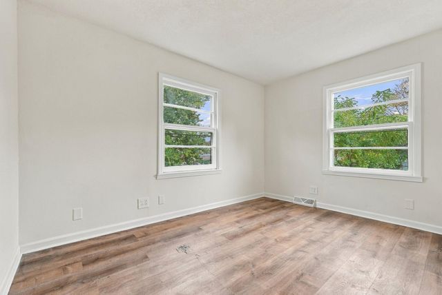 3746 Russell Avenue N, Minneapolis, MN 55412