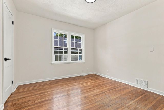 3746 Russell Avenue N, Minneapolis, MN 55412