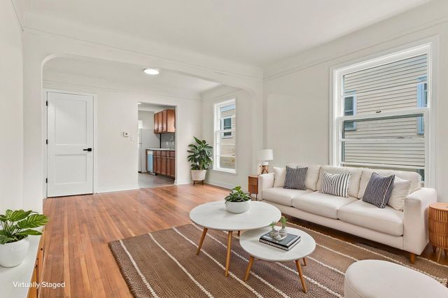 3746 Russell Avenue N, Minneapolis, MN 55412
